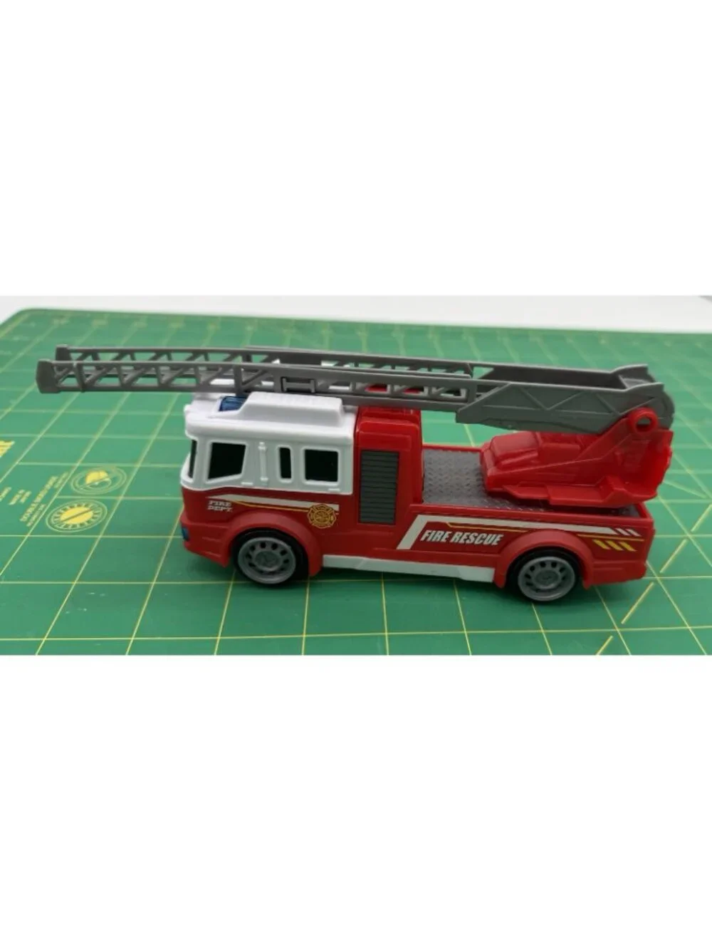 Fire Rescue with Working Ladder Red Plastic Fire Engine Toy Vehicle